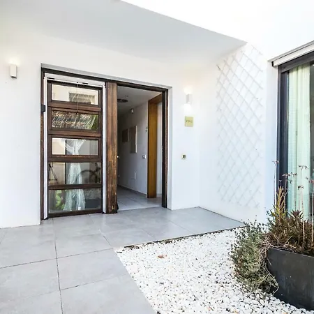 Casa Connie
